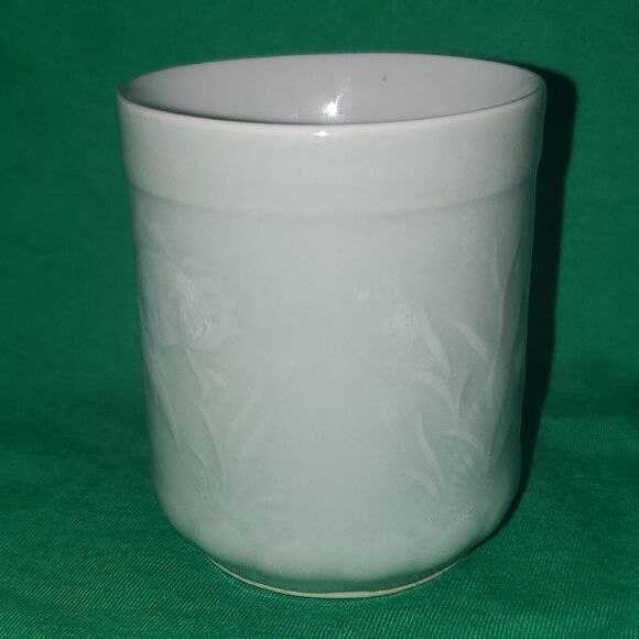 Vintage Longquan Celadon Koi Carp Fish Tea Coffee Cup 8 0z. - Picture 3 of 7
